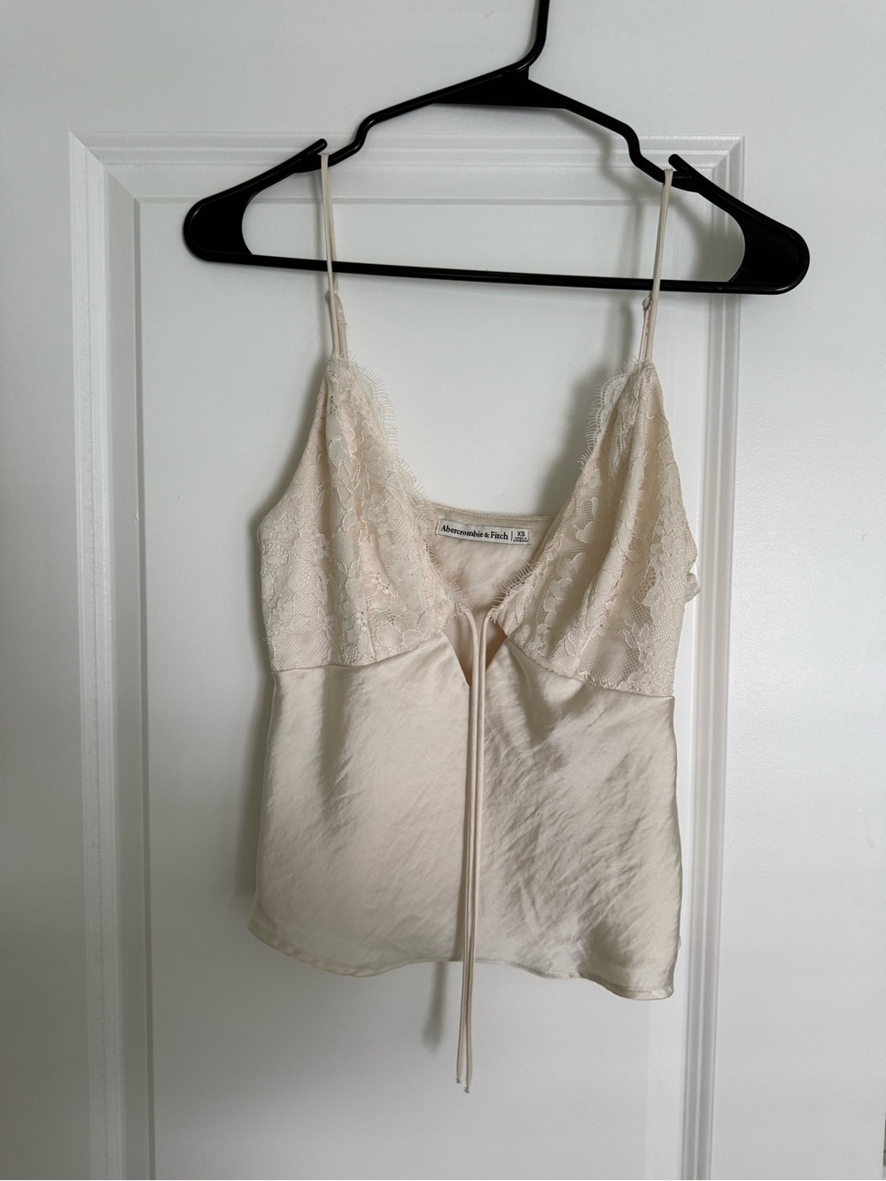 Abercrombie & Fitch Ivory Lace-Trim Satin Cami